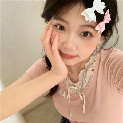 以泥为妆
